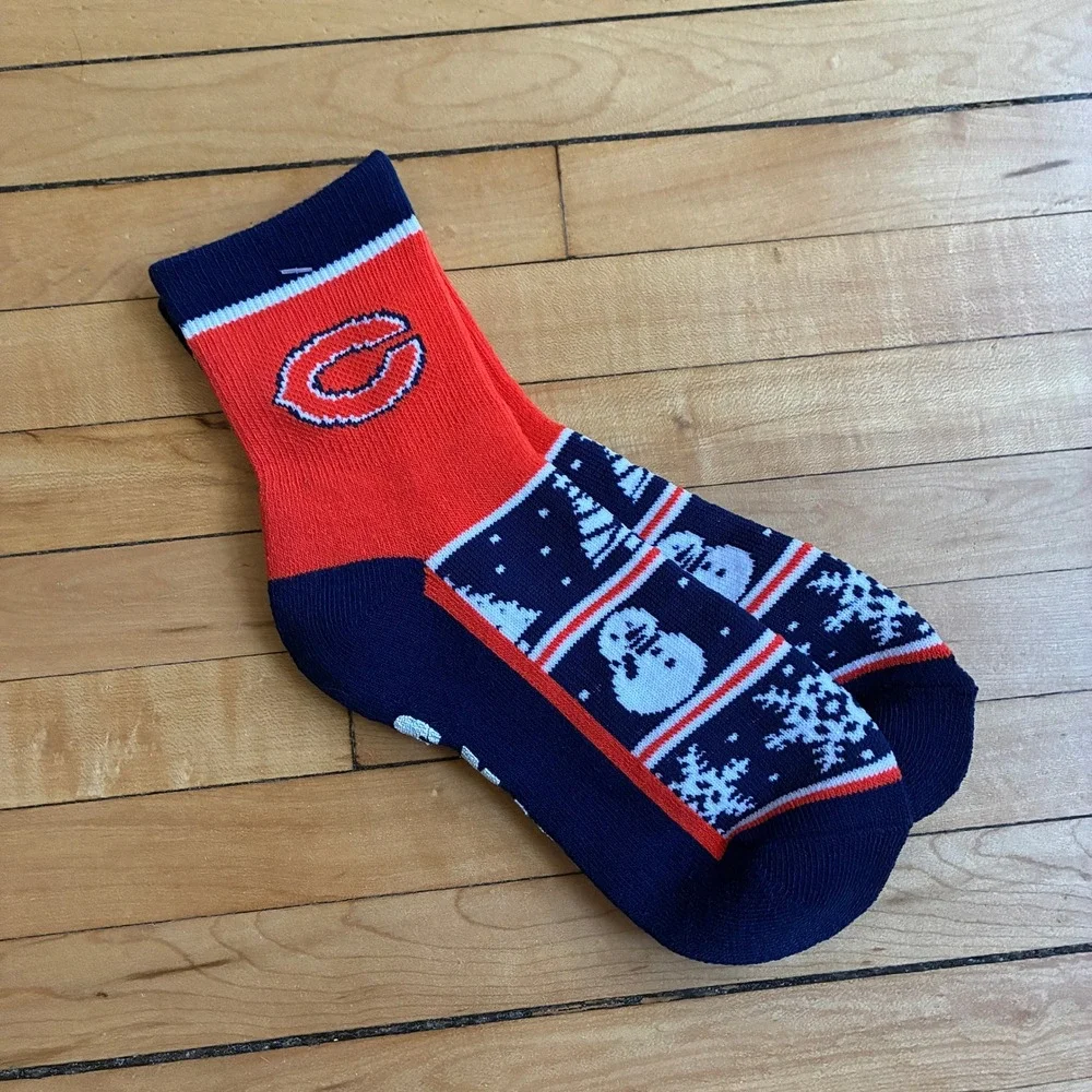 NFL Chicago Bears Crew Socks One Size Navy Orange Unisex Holiday Knit